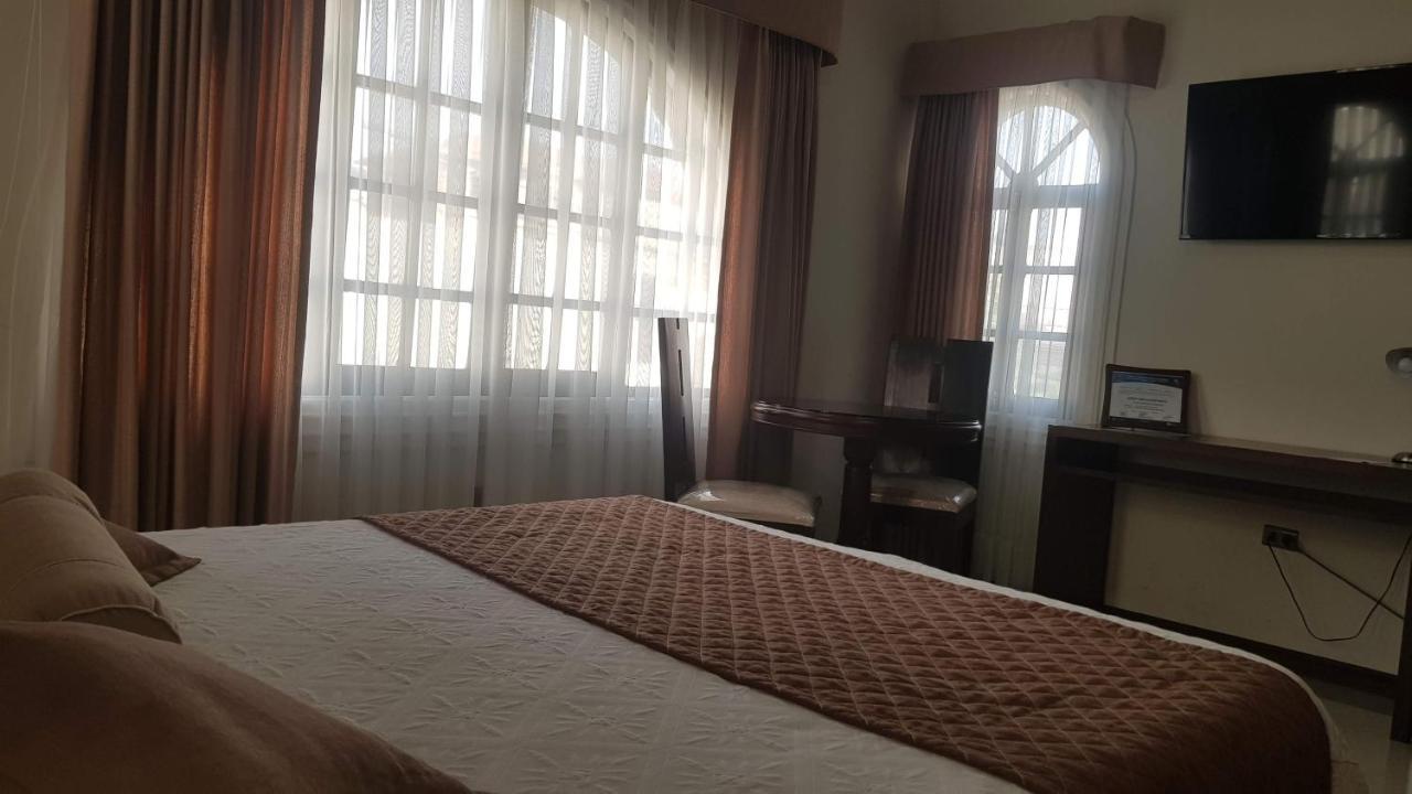 Hotel Boutique Casamagna Cochabamba Bagian luar foto