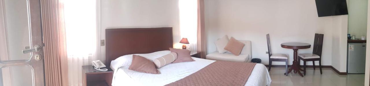 Hotel Boutique Casamagna Cochabamba Bagian luar foto