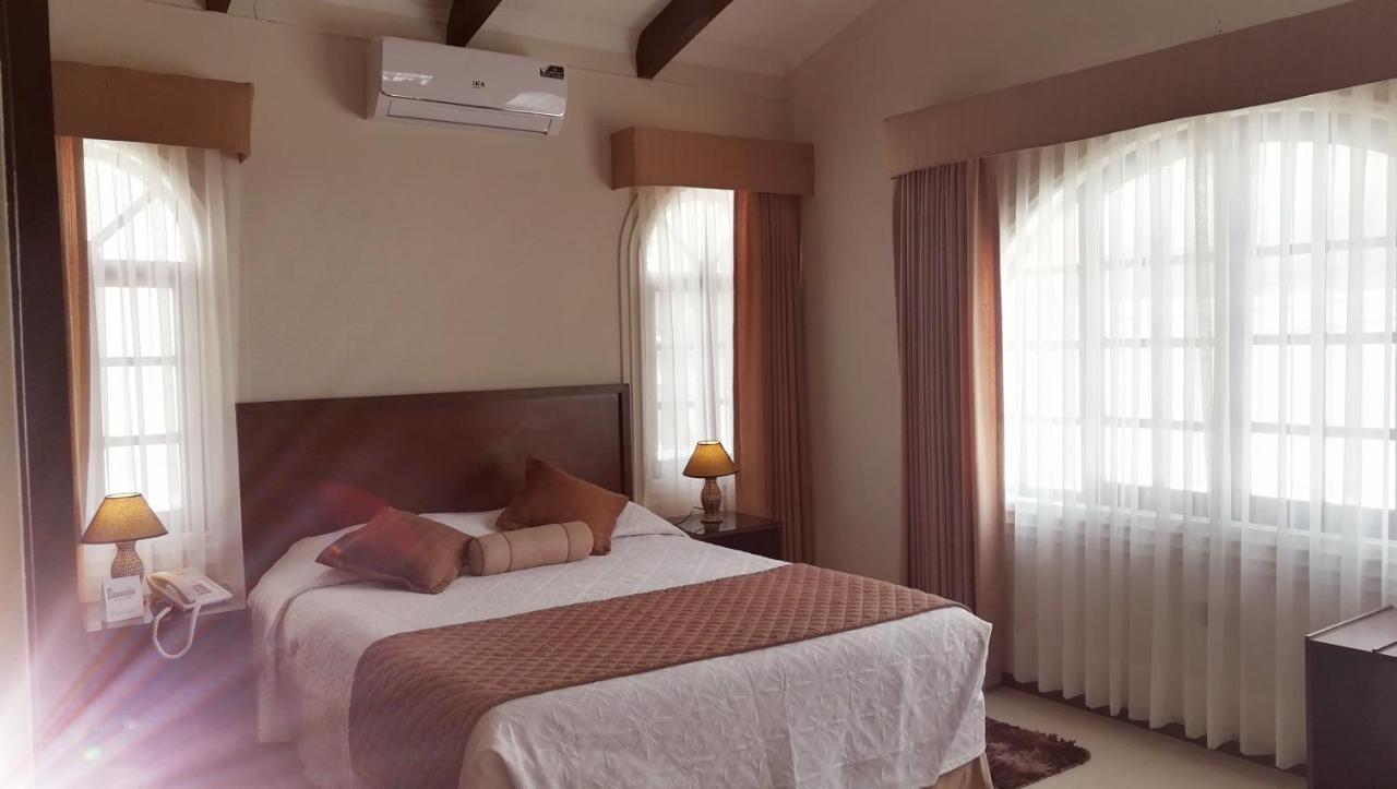 Hotel Boutique Casamagna Cochabamba Bagian luar foto