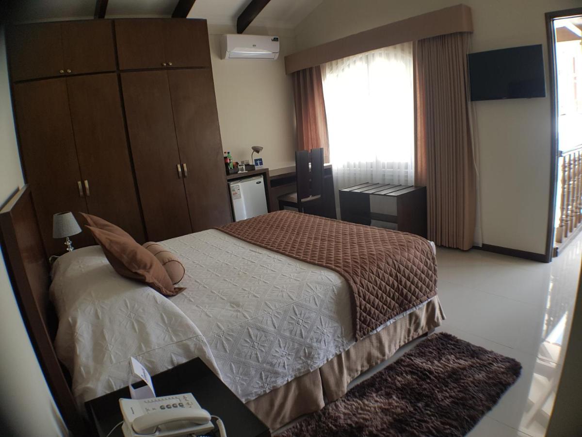 Hotel Boutique Casamagna Cochabamba Bagian luar foto